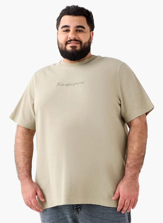 Maxim Men Regular Fit Crew Neck Short Sleeves Slogan Embroidered T-shirt